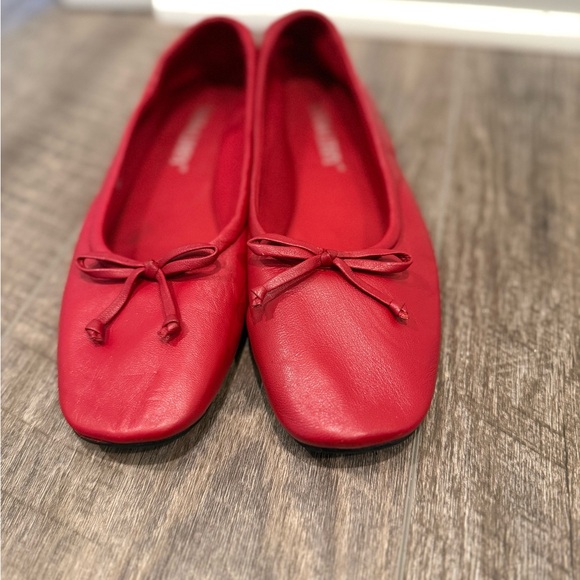 Sam & Libby Red Leather Ballet Flats - Picture 6 of 8
